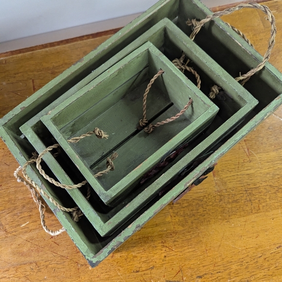 Adorable 3pc Apple Green Wooden Crates With Handles - Picture 12 of 13